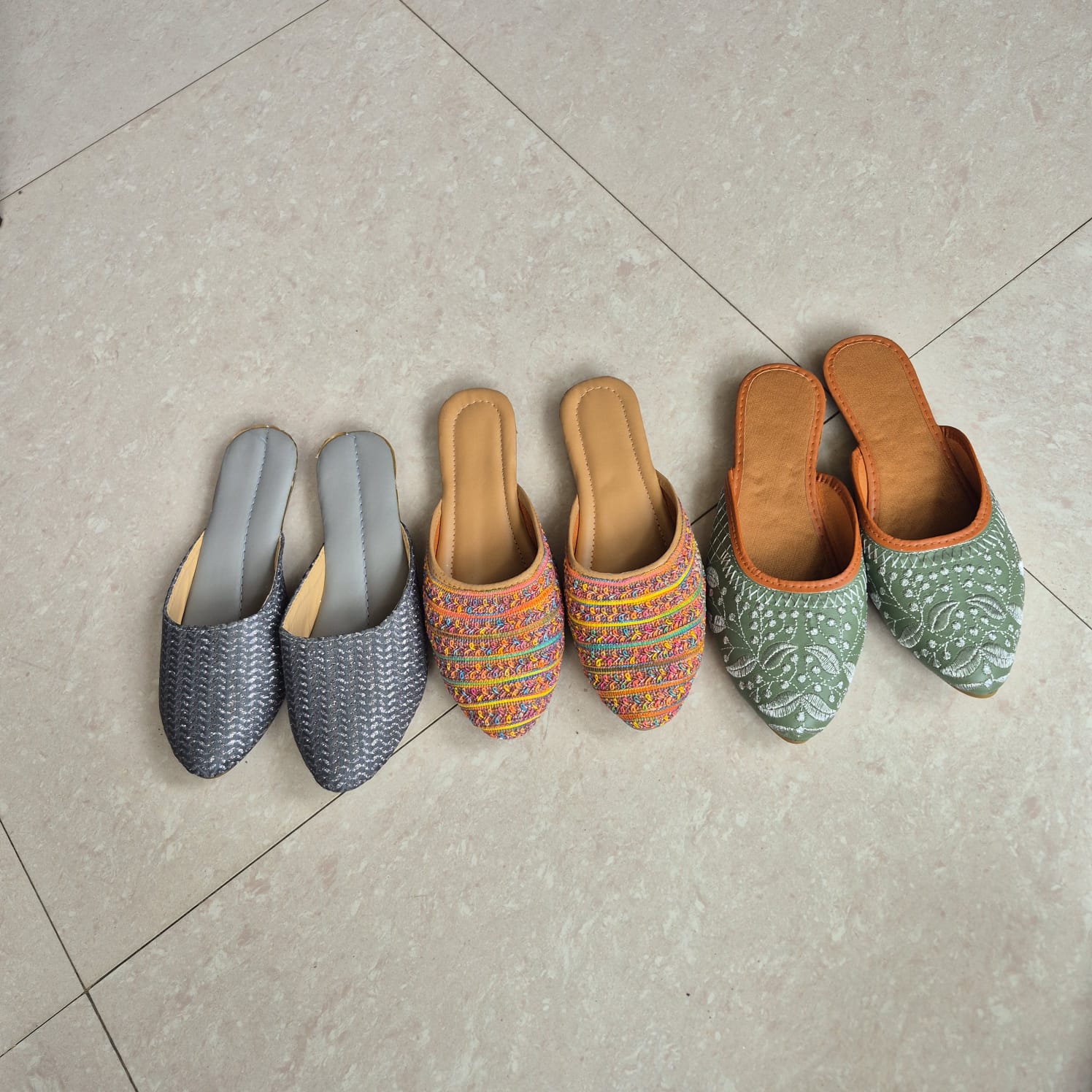 Premium Handcrafted Ethnic Mule Collection — Artisanal Embroidered Juttis