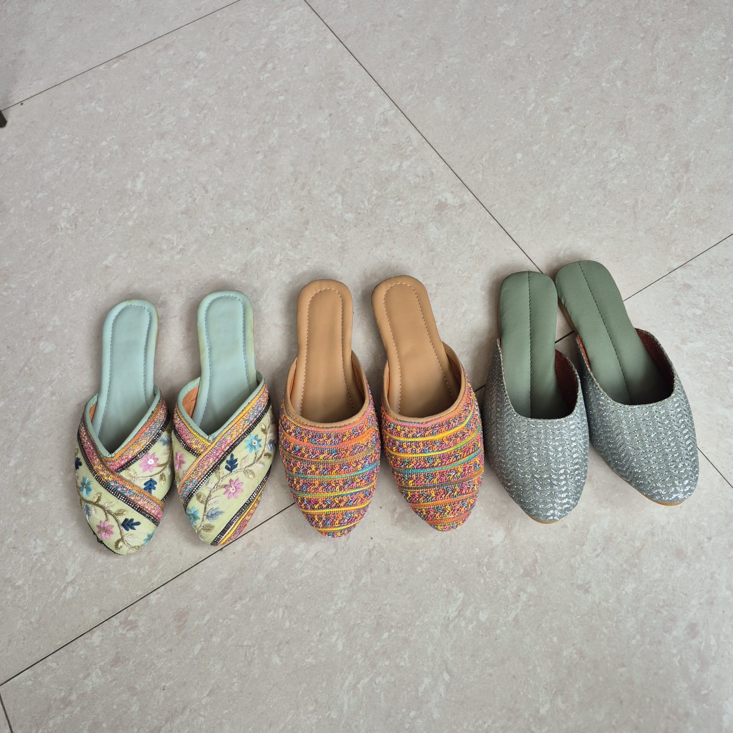 Dhivija Collections Multicolour Vibrant Thread Work Ethnic Mules – Handcrafted Traditional Juttis (Premium)