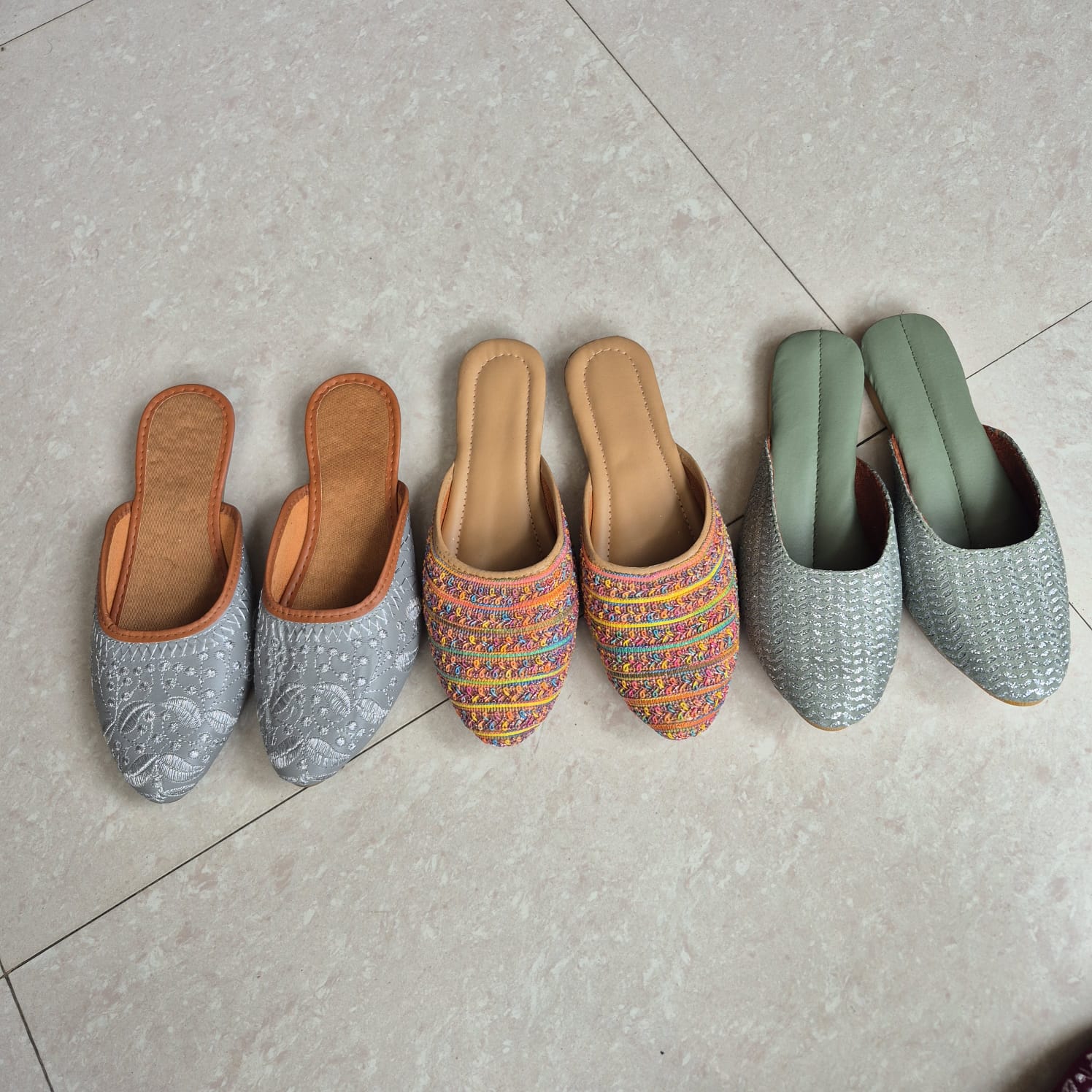 Premium Chikankari-Inspired Embroidered Jutti Mules — Traditional Festive Collection
